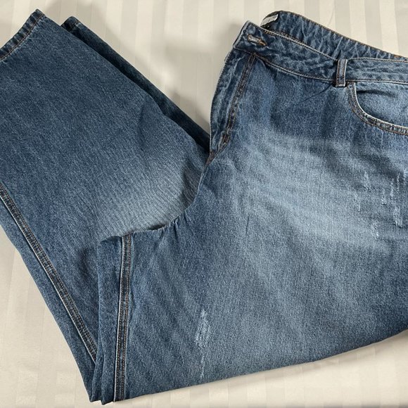 Ladies Med Wash Pre-distressed Wide Leg Jeans - Picture 3 of 4